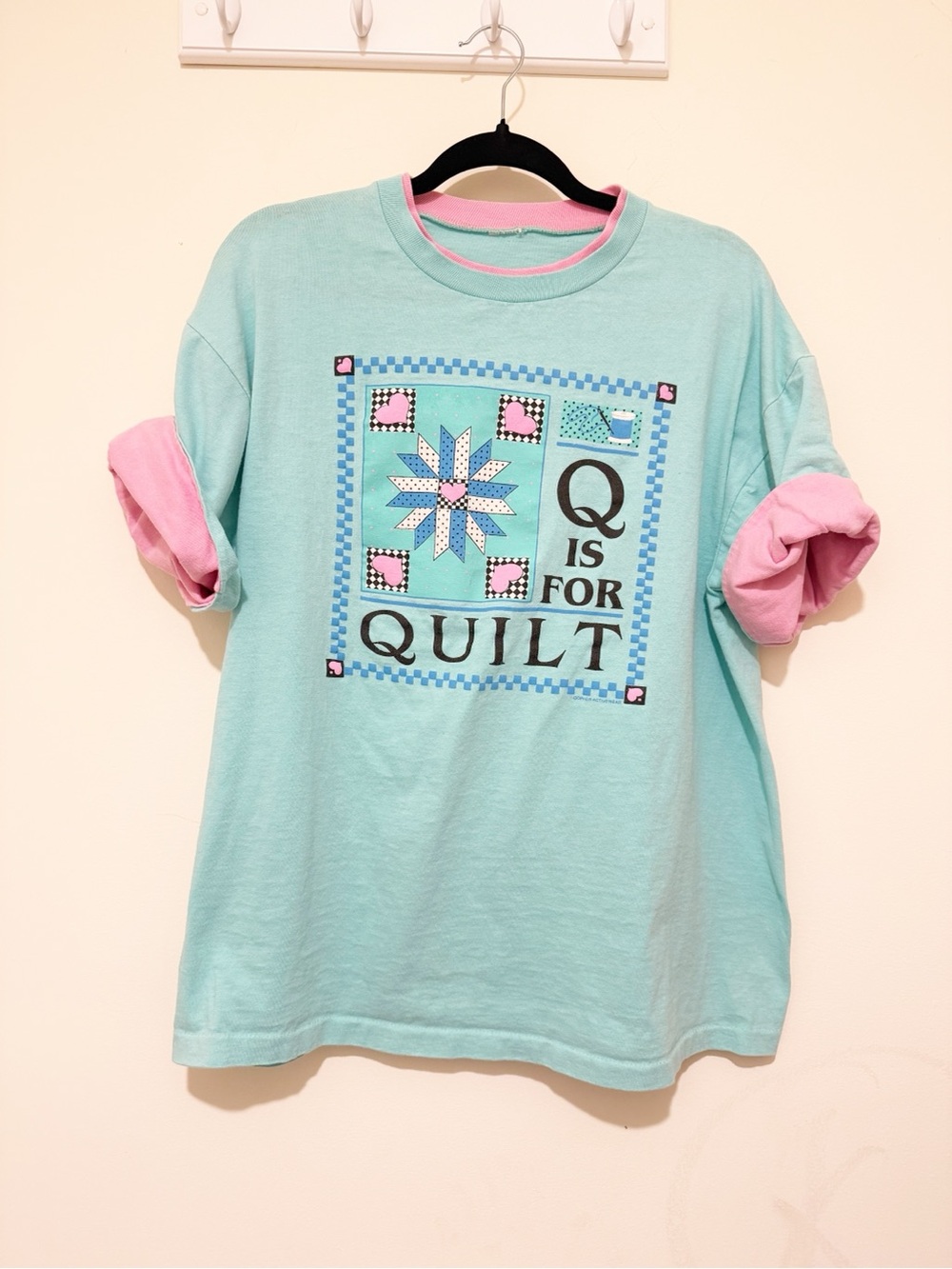 Vintage 80s 90s Q Is For Quilt Short Sleeve Tee - Mint & Pink